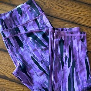 Women's Capri athletic pants